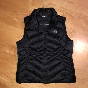 north face black puffer vest!